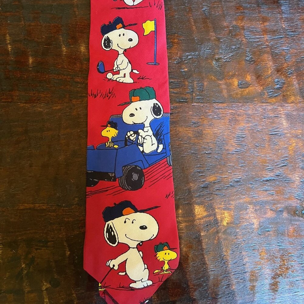 Vintage 60s Peanuts Snoopy Golfing Men’s Tie 100% Silk